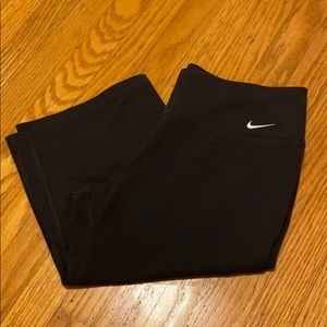 Nike dri-fit capris